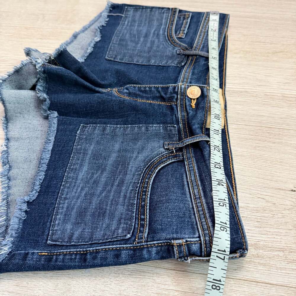 Hollister Short-Short Low Rise - Picture 3 of 4